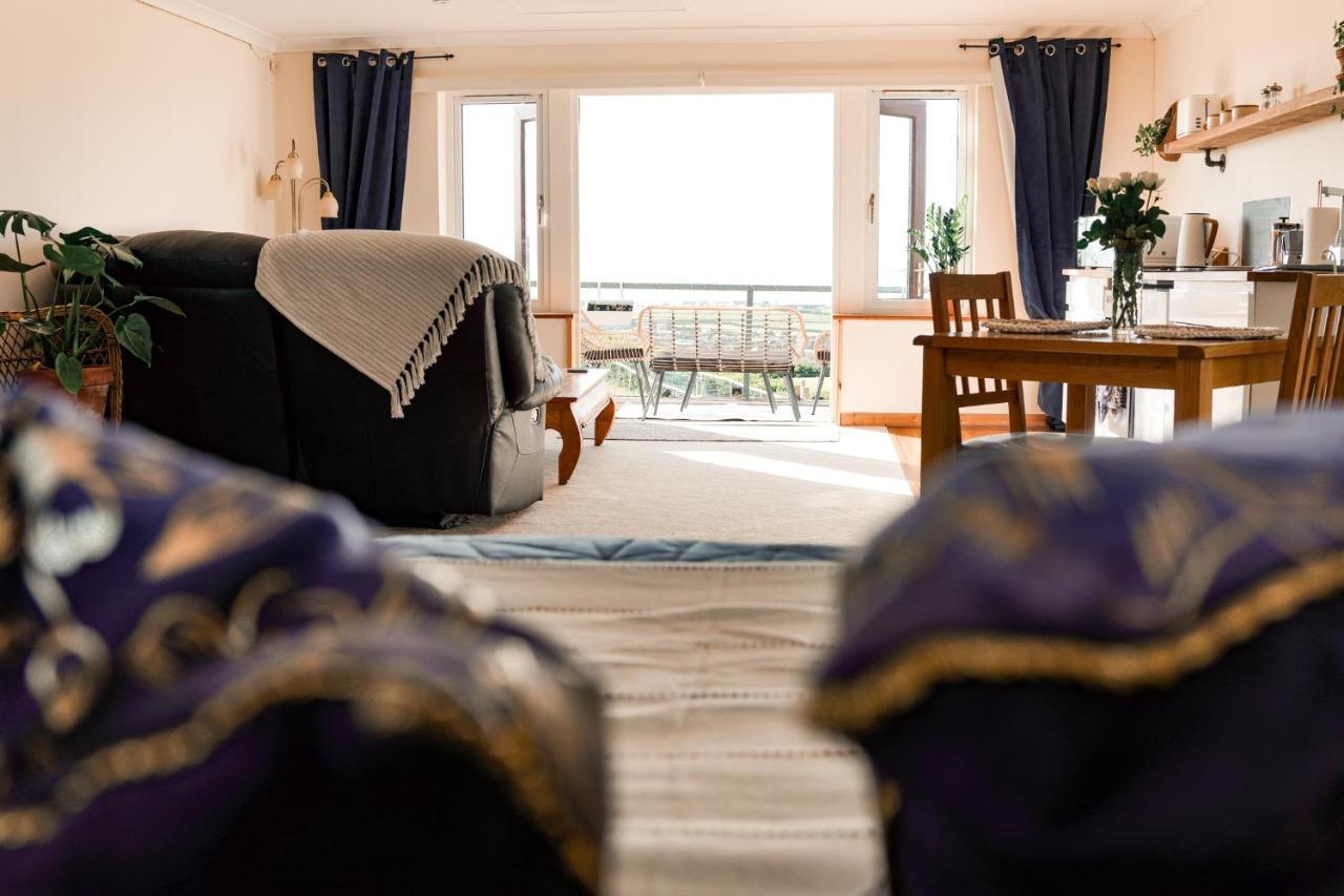 Spacious Sea-View Apt. Overlooking St Ives Bay Gwithian Eksteriør billede